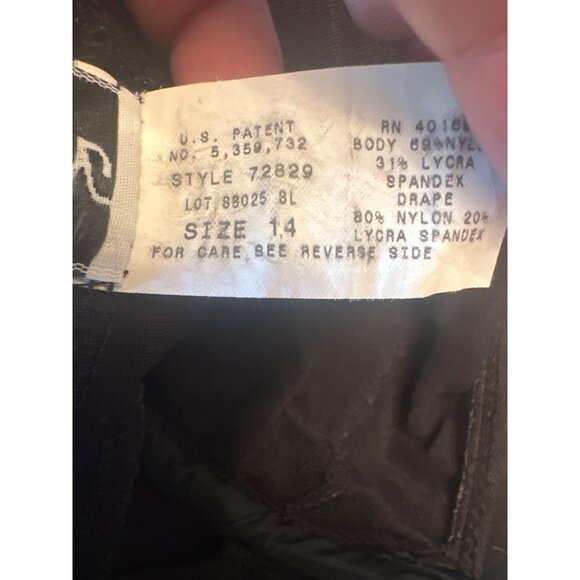 Miraclesuit Womens One-Piece Swimsuit Size 14 Black Nylon & Lycra Blend - Picture 6 of 8